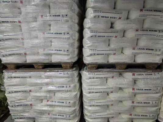 Rutile Titanium Dioxide TIO2 NTR-606 94% Zuiverheid voor Verf & Plastic