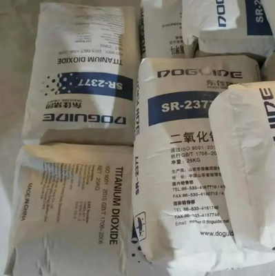 DOGUIDE SR-2377 Rutieltitaniumdioxide met Zr-Al anorganische coating voor een hoog wit en uitstekende waterdispergeerbaarheid